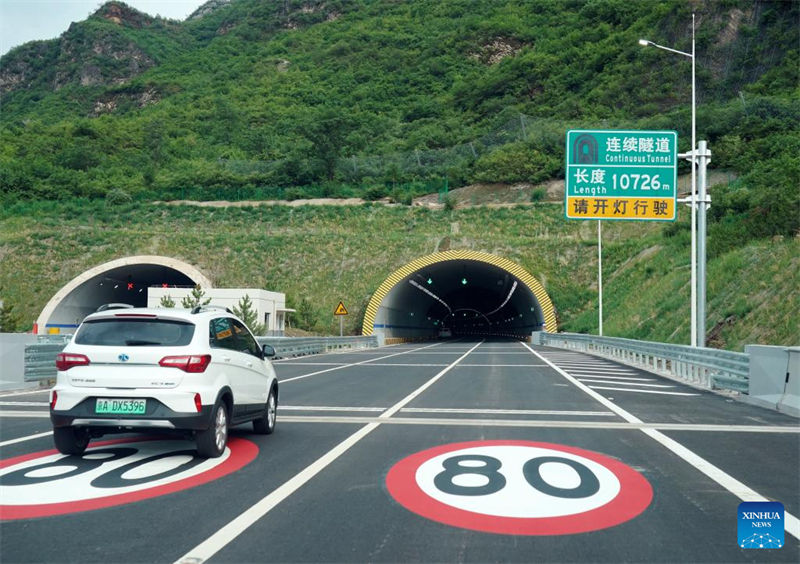 Beijinger Abschnitt der Beijing-Yuxian-Autobahn für Verkehr freigegeben