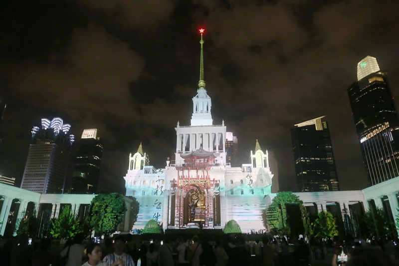 Internationale Lichtshow in Shanghai